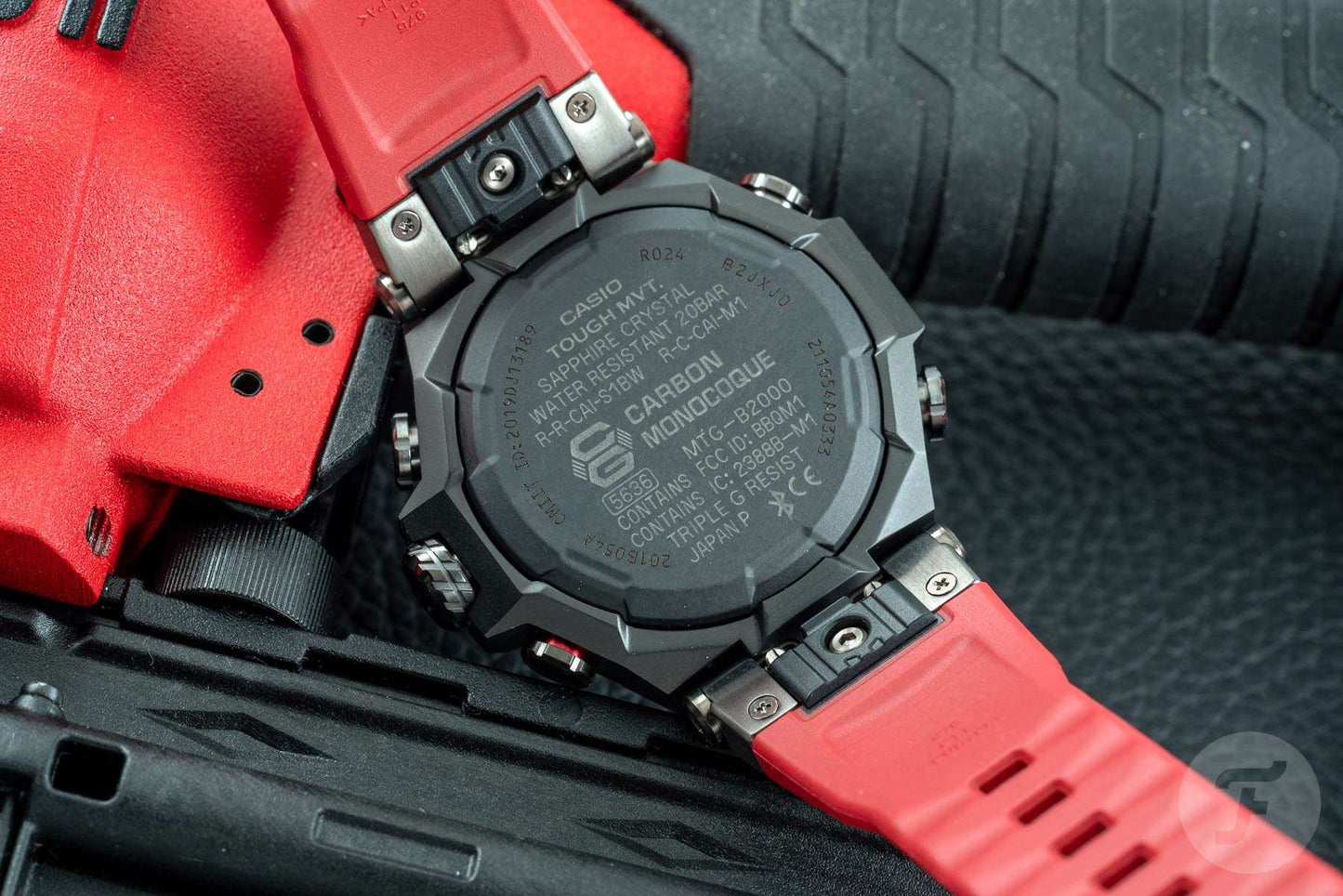 G-SHOCK MT-G MTG-B2000BDE-1A G-Shock