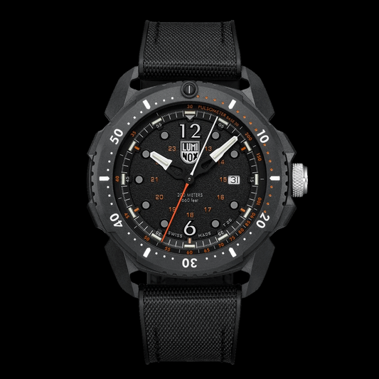 LUMINOX ICE-SAR 1050 Series LM1052 Luminox
