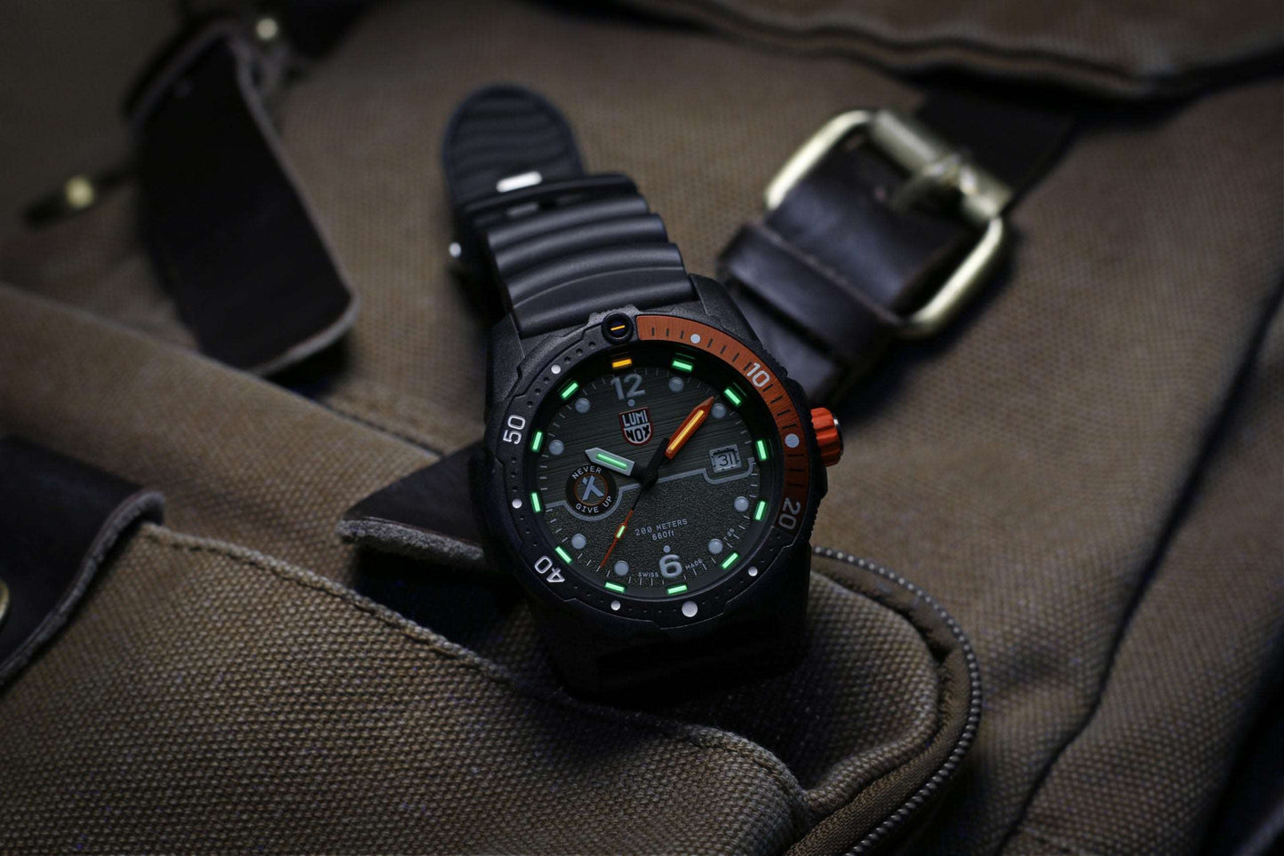 Luminox Bear Grylls Survival Never Give Up 3729 Luminox