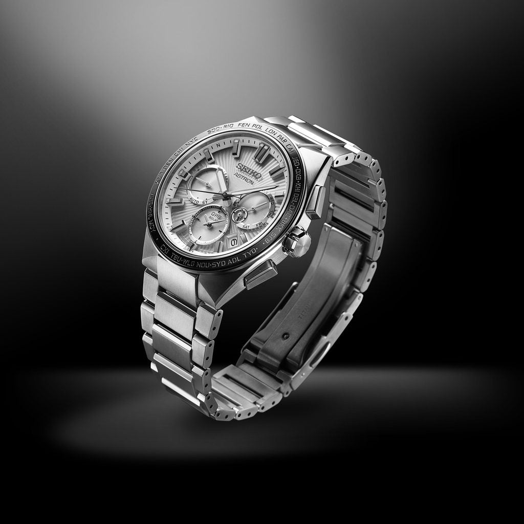 Seiko Astron SSH117J1