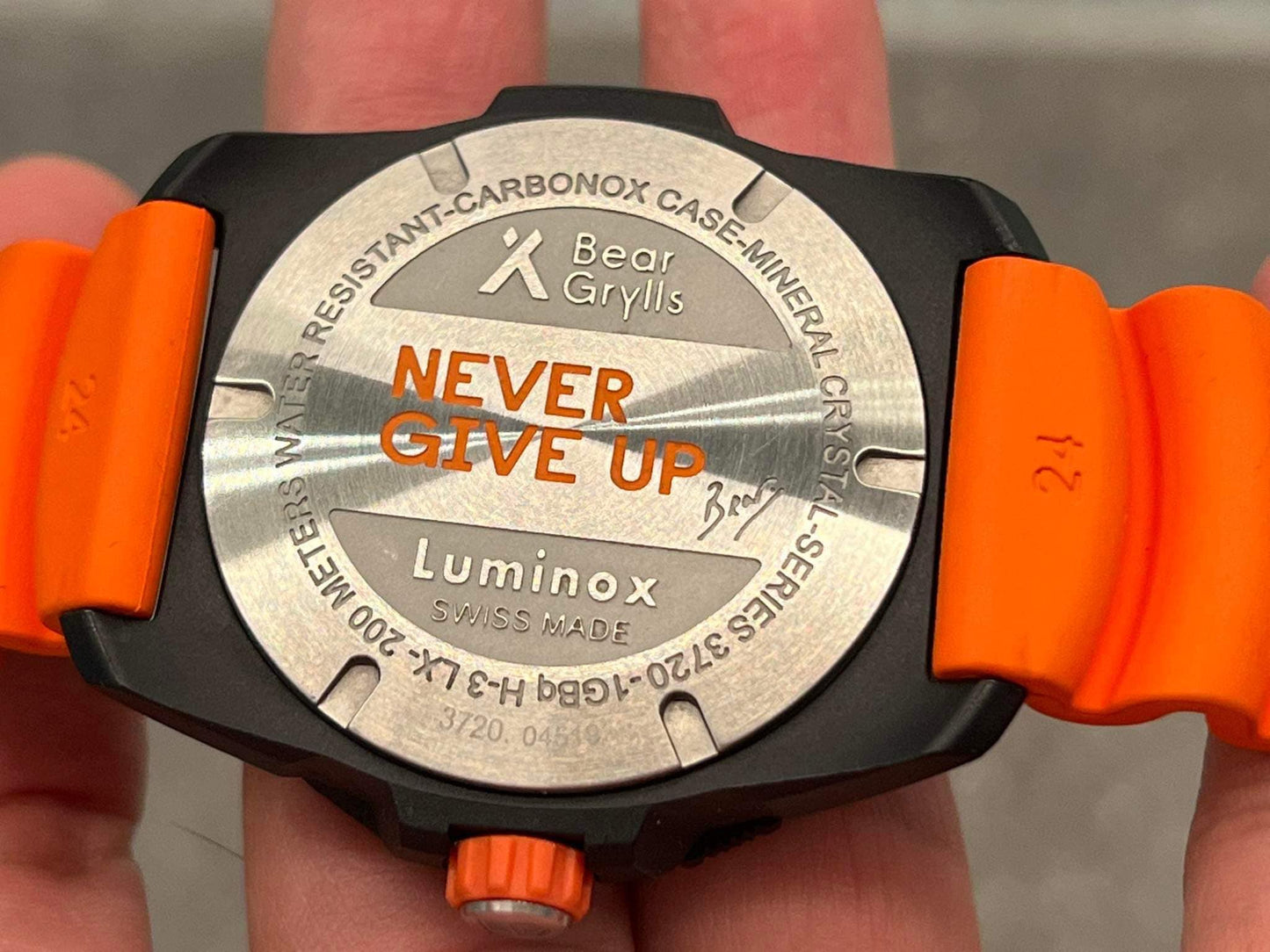 Luminox Bear Grylls Survival Never Give Up 3729.NGU Luminox