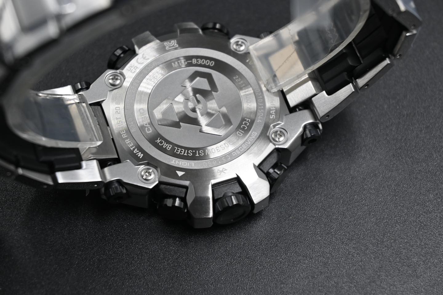 G-SHOCK MT-G MTG-B3000D-1A G-Shock