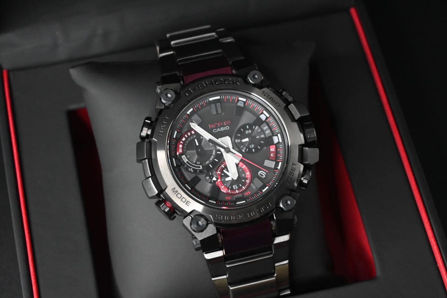 G-SHOCK MT-G MTG-B3000BD-1A G-Shock