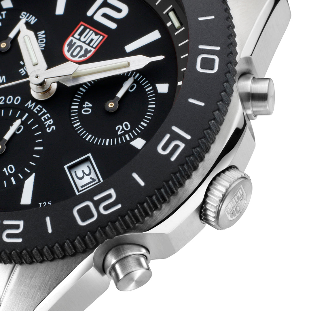 Luminox Pacific Diver Chronograph Series 3142 Luminox