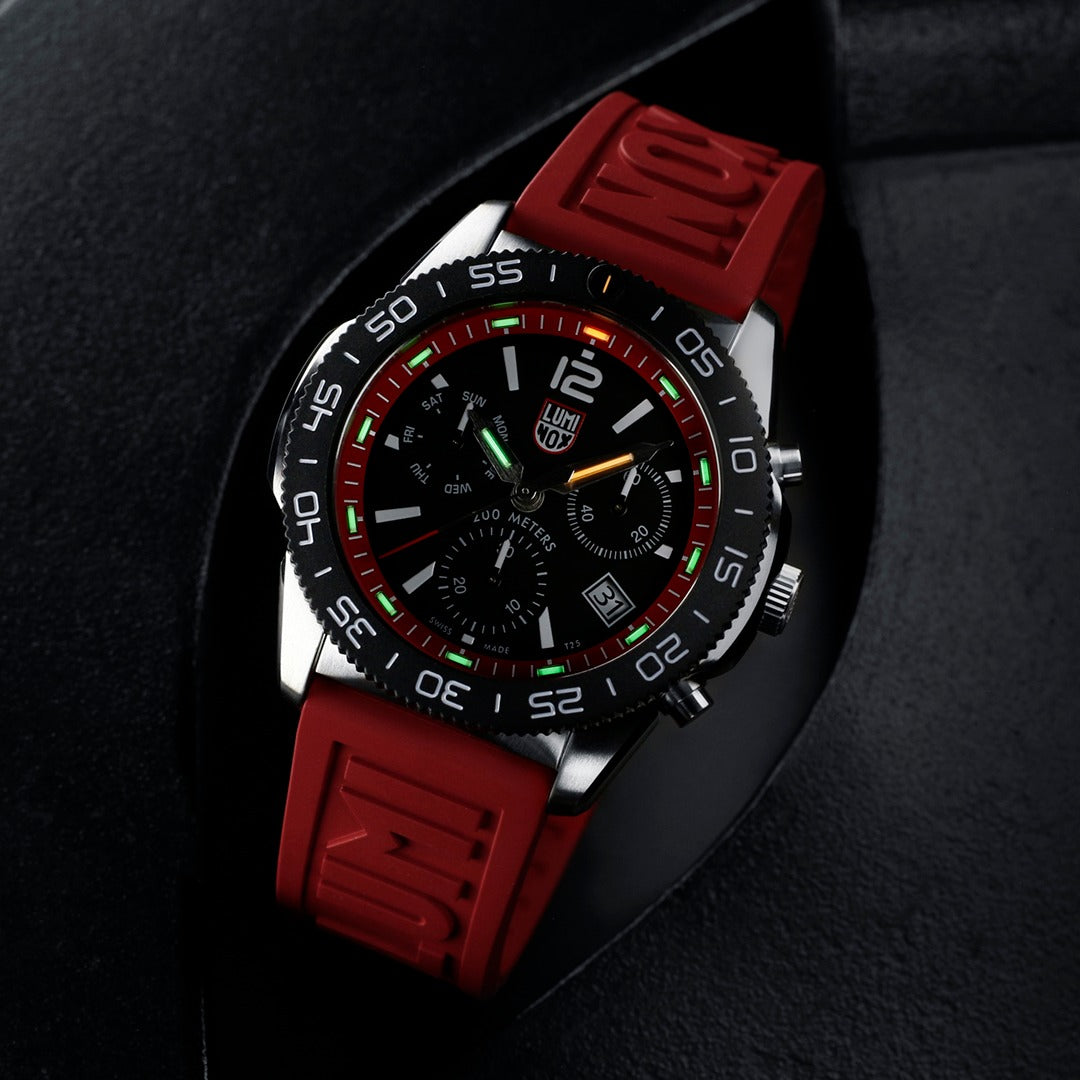 Luminox Pacific Diver Chronograph Series 3155 Luminox