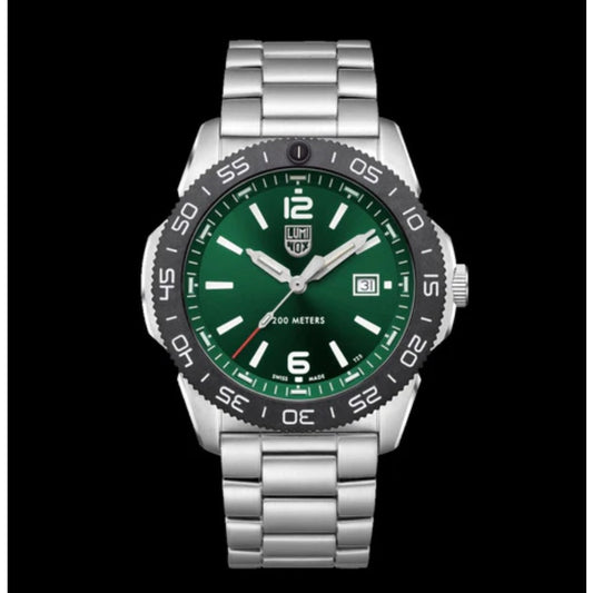 Luminox Pacific Diver Series 3137 Luminox